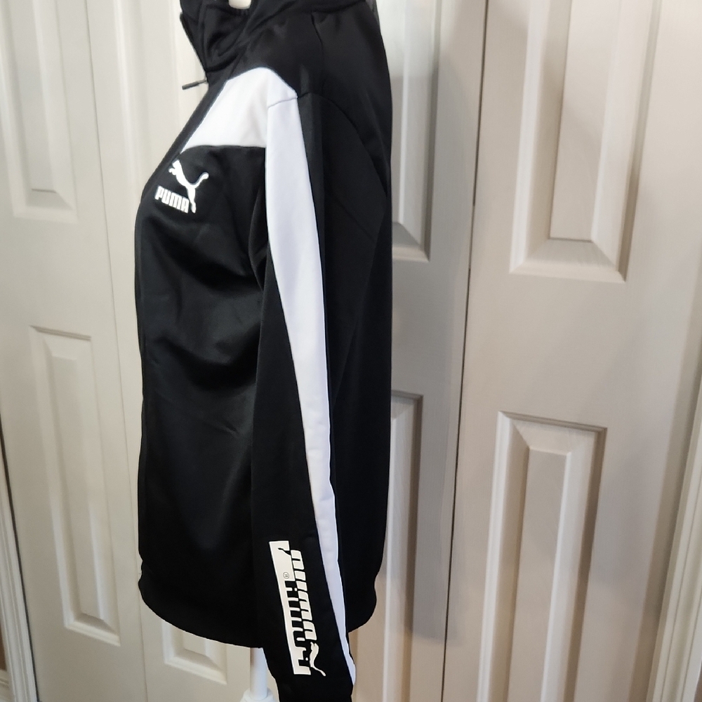 Puma Kids Black and White Bomber Jacket, Size XL, 16 - 20 - Picture 3 of 10